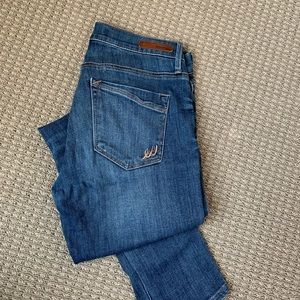 Skinny jeans